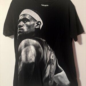 Lebron tshirt